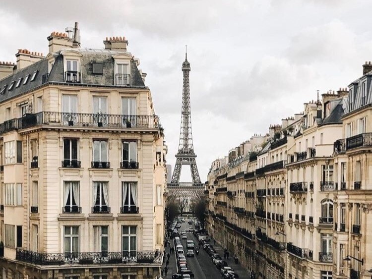 BOOKS: a word on the French Girl trend & the best books for&nbsp;Francophiles